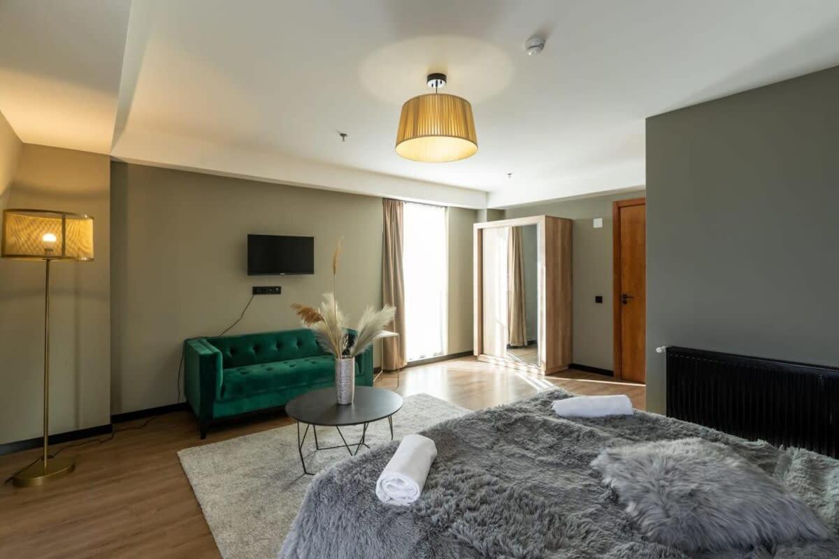 Super Stylish And Cozy 2 Bedroom 4Or6 People Apartment In Key Location In Marshall Gudauri Project Ski Resort Eksteriør billede